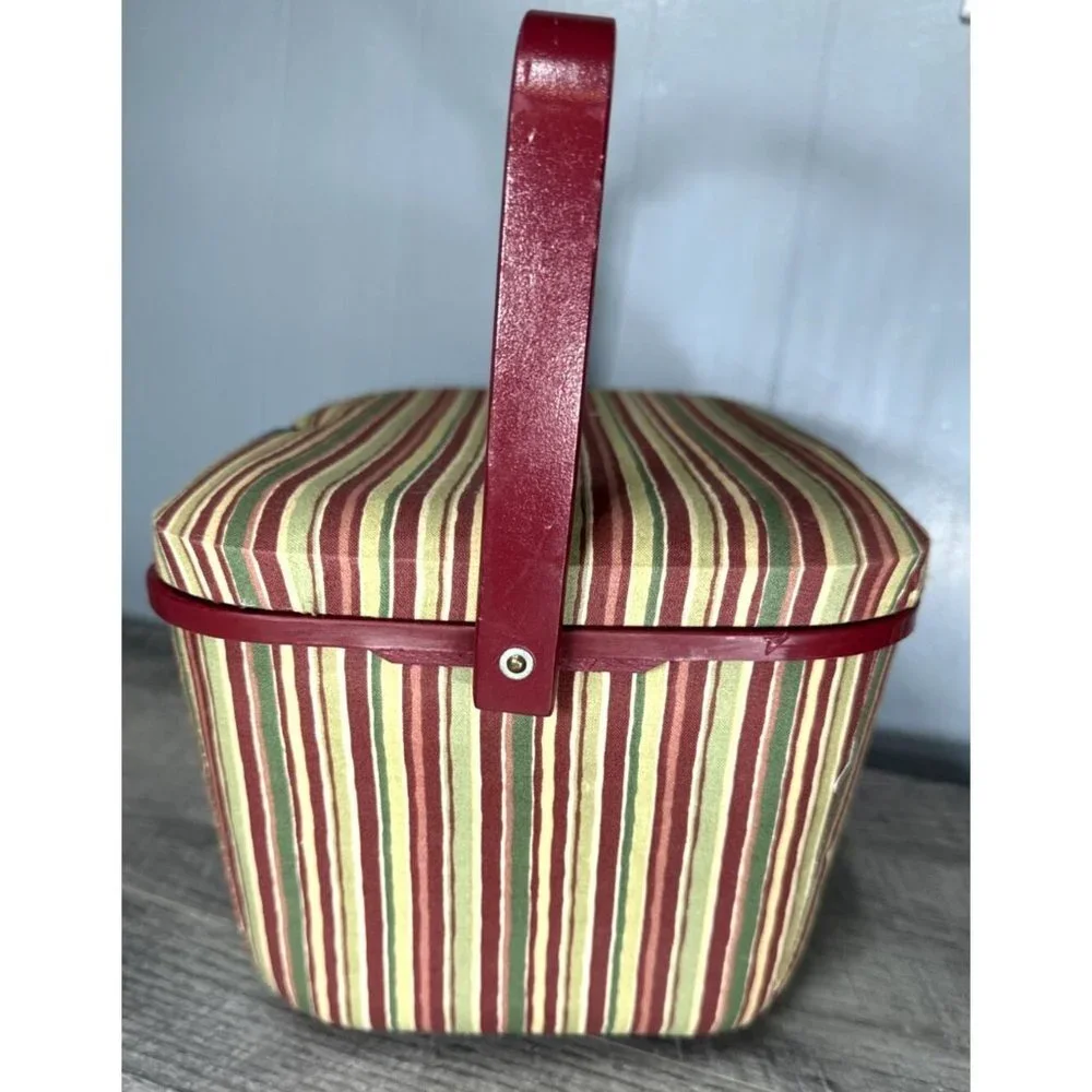 Vintage 70s Sewing Box Carrying Wood Handle Removable Plastic Tray & Extras Lot - Picture 14 of 16